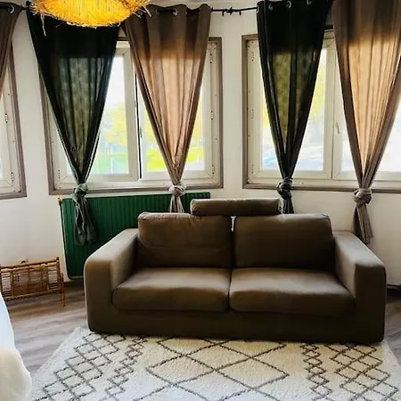 Studio 2pers Tres Bien Situe, Wifi « tete A Tete» شقة بولون-سور-مير