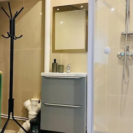 Studio 2pers Tres Bien Situe, Wifi « tete A Tete» شقة